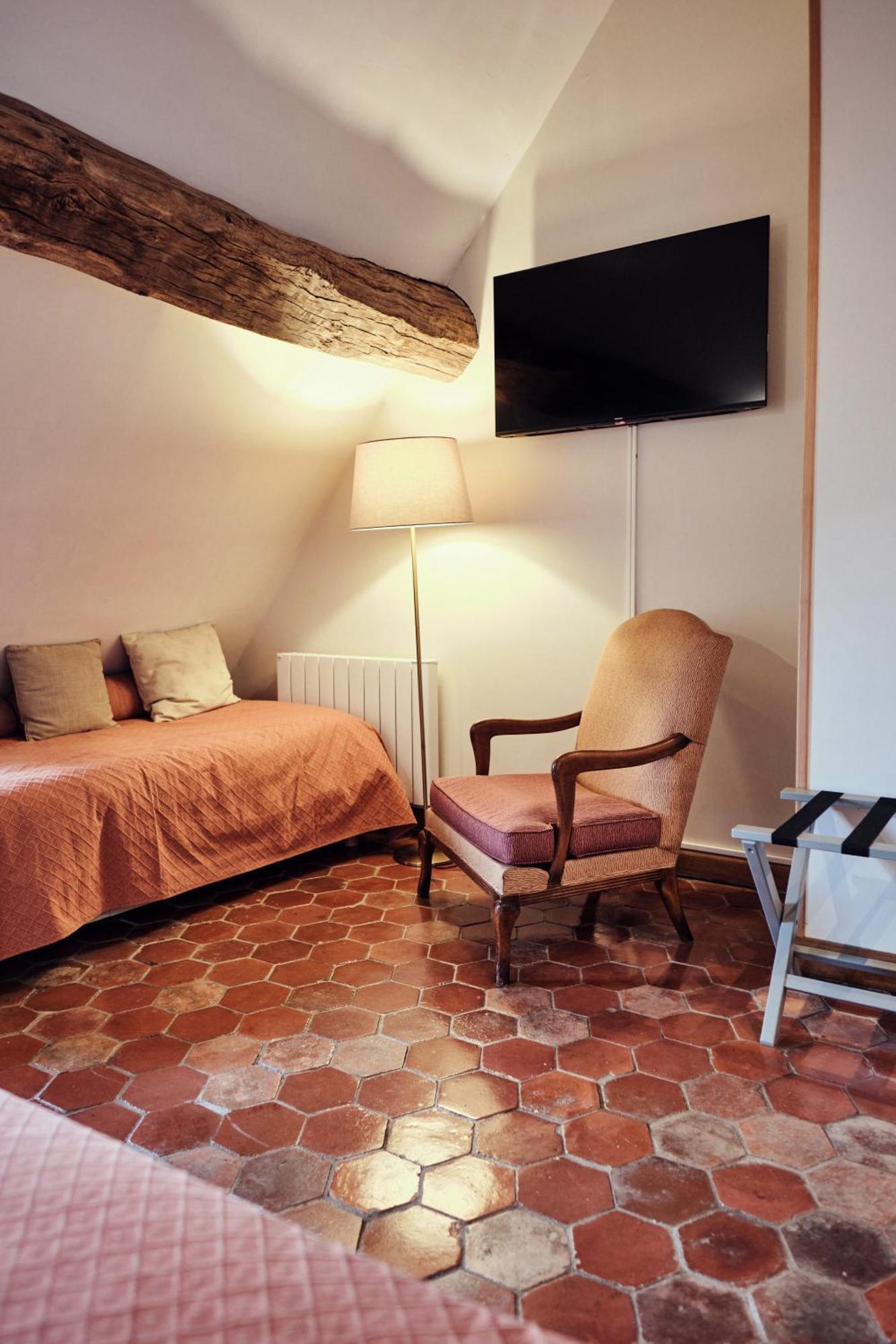 Hostellerie De La Tour D'Auxois Сольє Екстер'єр фото