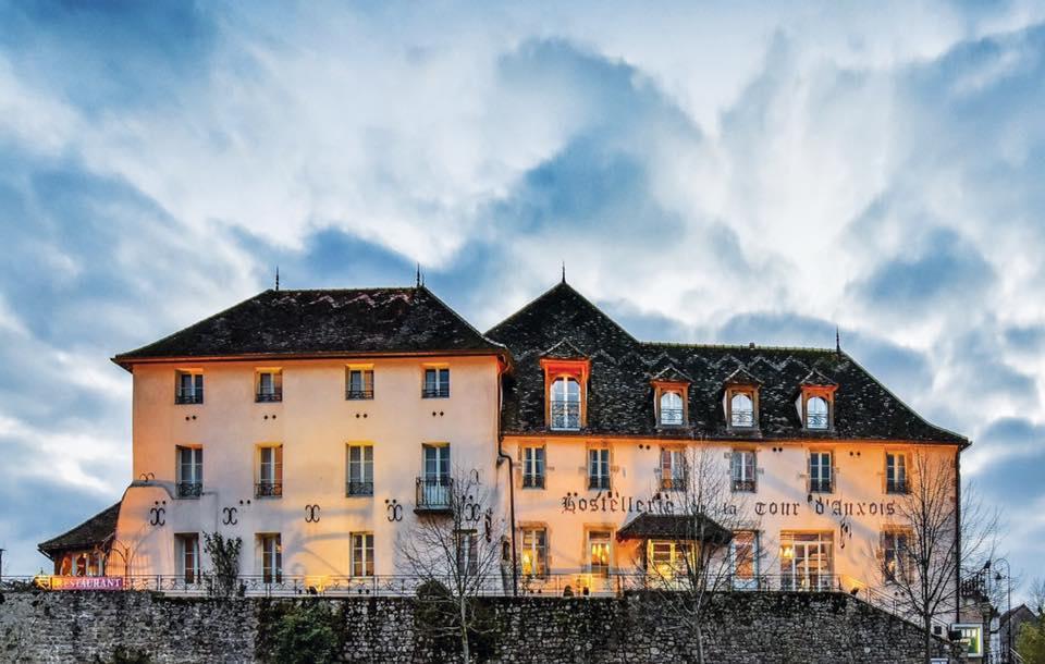 Hostellerie De La Tour D'Auxois Сольє Екстер'єр фото